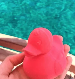 Badeendje Elvis Oli & Carol / roze