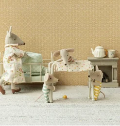 Maileg aankleedtafel voor de babymuisjes / off-white