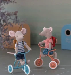 Maileg Big Sister tricycle muis met rode tas
