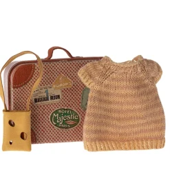 Maileg gebreide jurk met kaastas big sister muis + een metalen koffertje