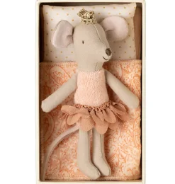 Maileg Little Sister muis prinses in luciferdoos met beddengoed / 2025 collectie