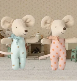 Maileg tweeling muisjes in luciferdoosje met beddengoed / collectie 2025