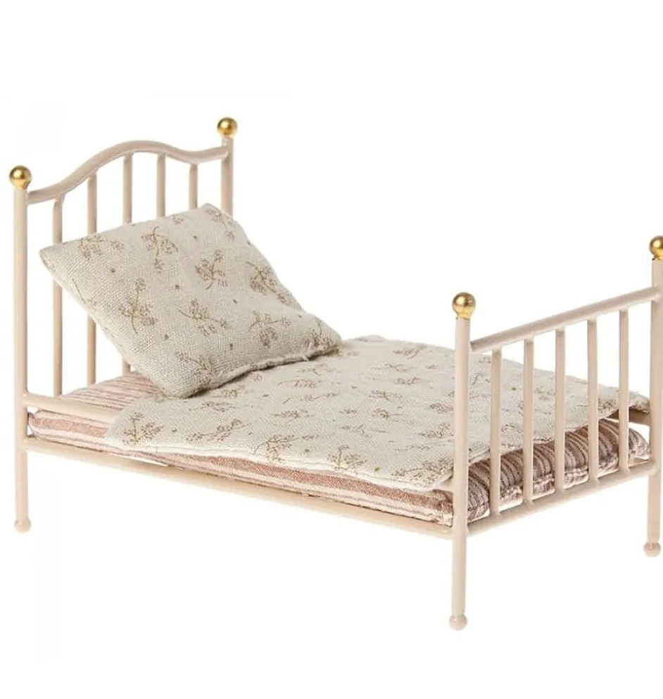 Maileg vintage bed roze voor de muisjes