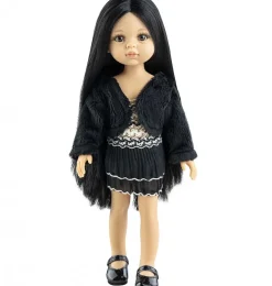 Paola Reina Amigas pop Carola met kleding en schoenen