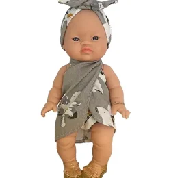 Paola Reina Gordi babypop Aziatisch meisje lichte ogen